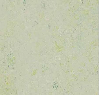 Marmoleum sheet splash salsa verde